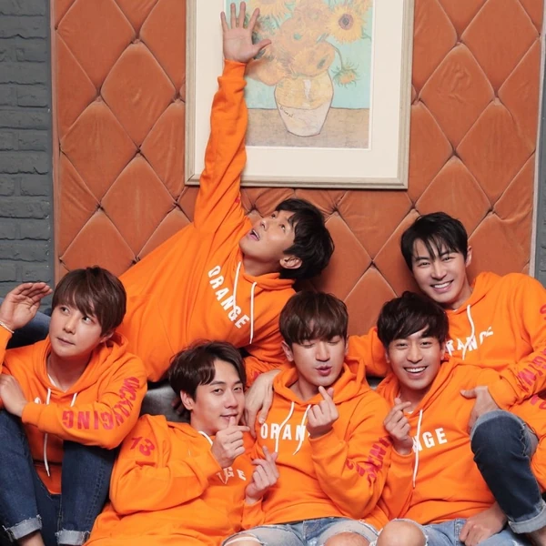 Top Photo Full of SHINHWA Love