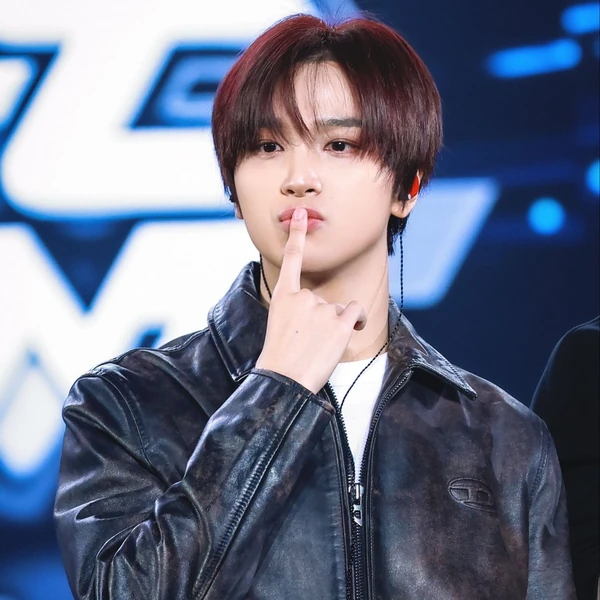 Signature photo of 해찬 (NCT 127, NCT DREAM) capturing their charm