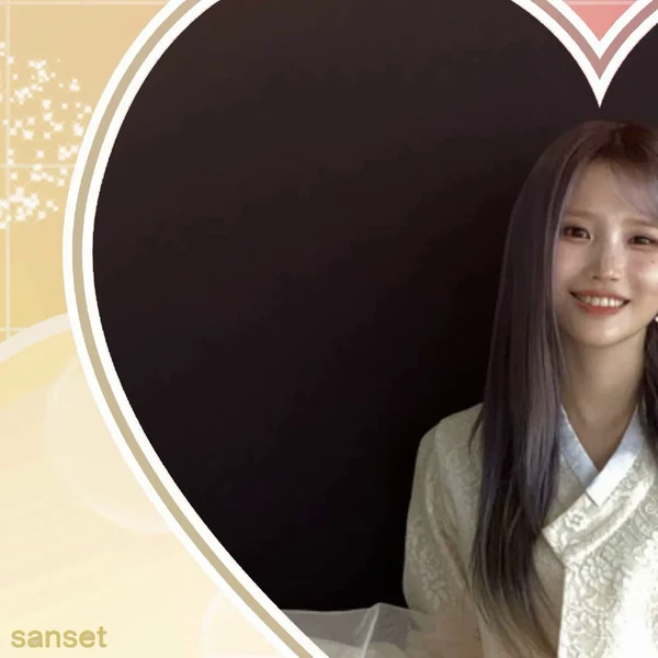 充满粉丝爱意的宋河英 (fromis_9)人气照片