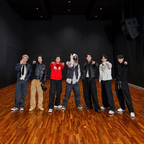 ENHYPEN 팬심 가득한 인기 사진