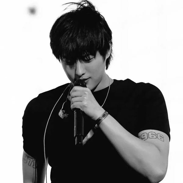 Top Photo Full of WOODZ Love