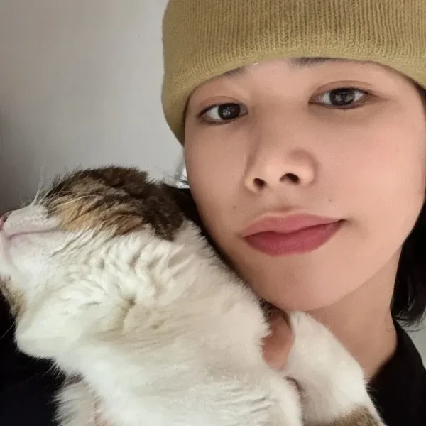 Today's Most Loved Louis (LNGSHOT)