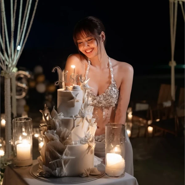 Momen Terbaik Lisa (BLACKPINK) Pilihan Penggemar