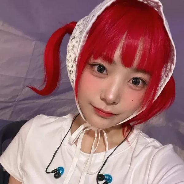 Today's Most Loved Siyeon (QWER)