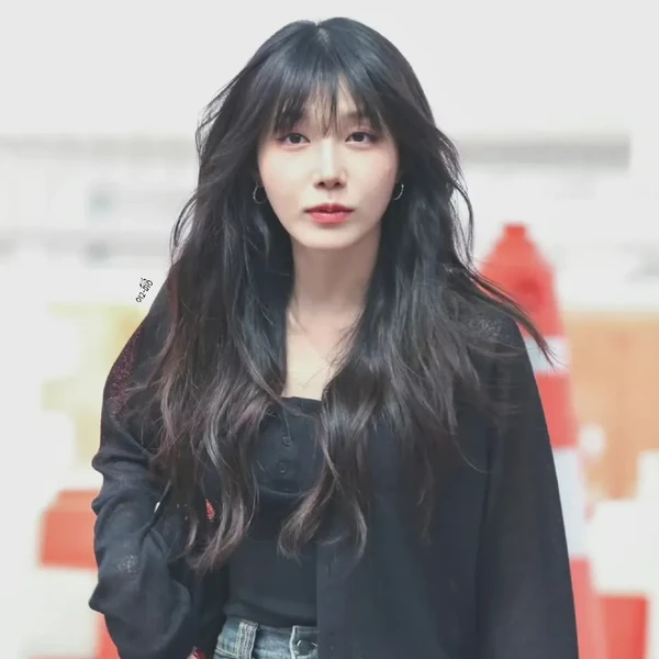 充滿粉絲愛意的鄭恩地 (Apink)人氣照片