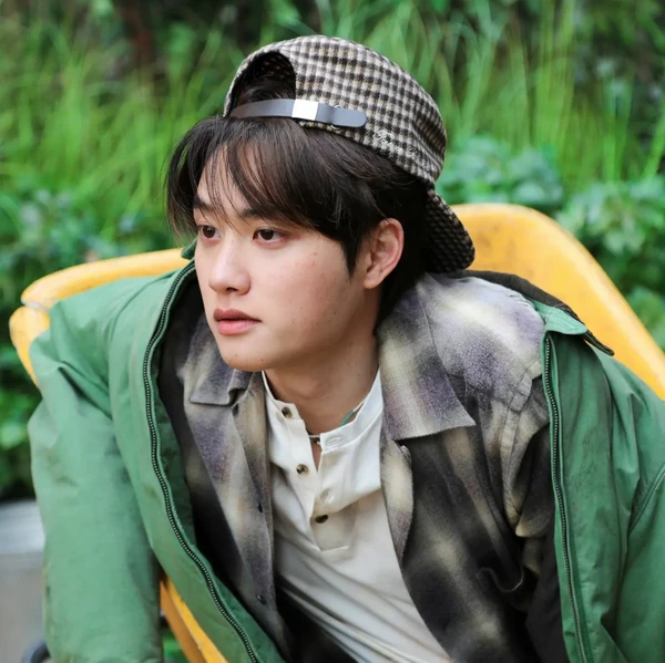 Today's Most Loved D.O. (EXO)