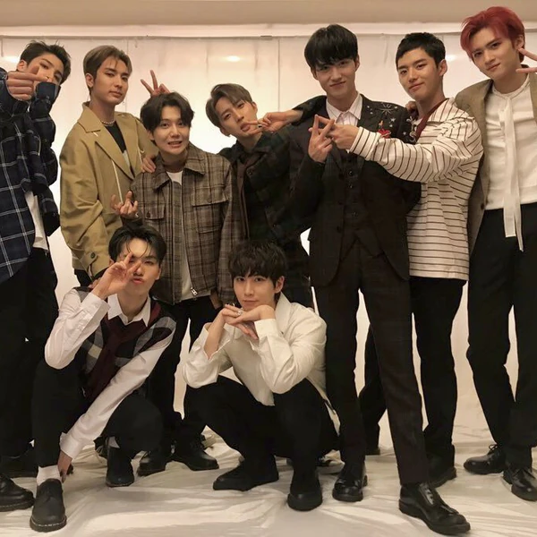 Momen Terbaik PENTAGON Pilihan Penggemar