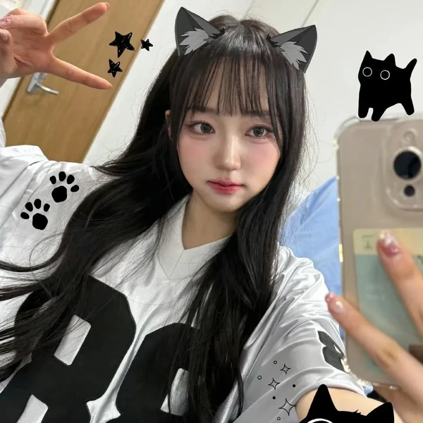 Today's Most Loved Park Shion (tripleS)