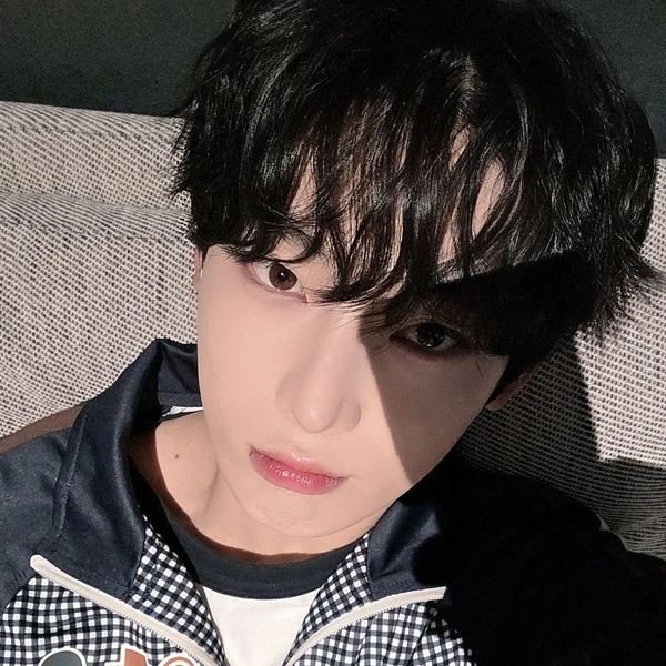 充满粉丝爱意的善禹 (ENHYPEN)人气照片