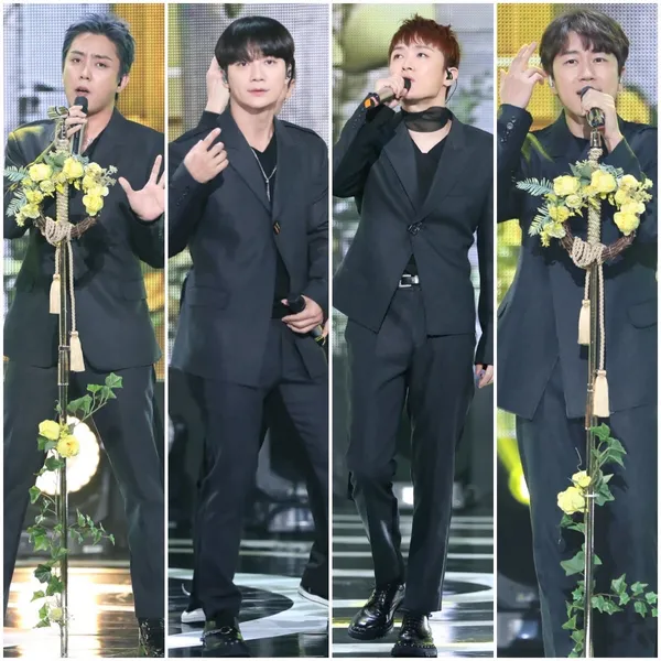Today's Most Loved SECHSKIES