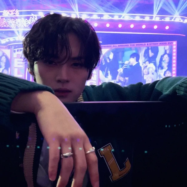 粉丝票选的Lee Know (Stray Kids)最佳瞬间