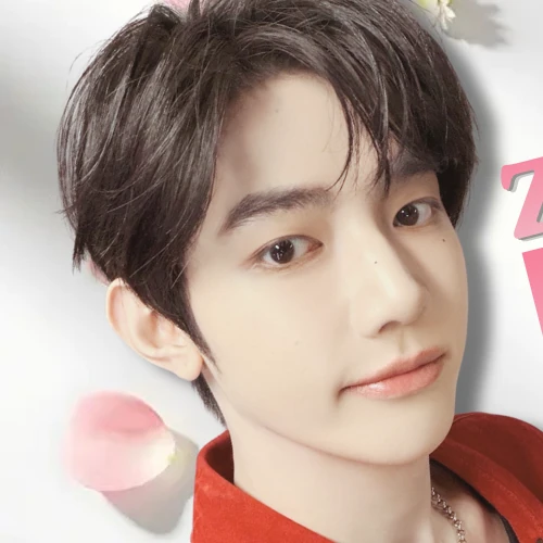 Signature photo of Zhang Hao capturing their charm