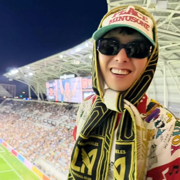 充满粉丝爱意的G-DRAGON (BIGBANG)人气照片