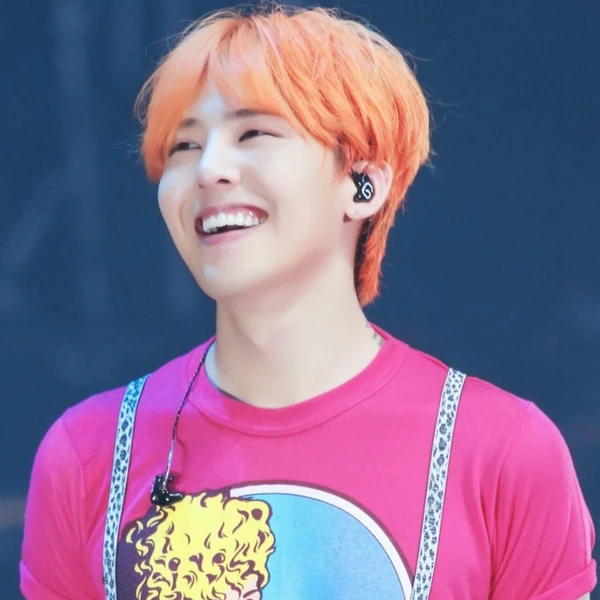 今天最受喜爱的G-DRAGON (BIGBANG)