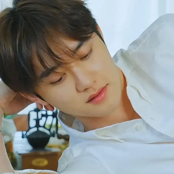 Momen Terbaik D.O. (EXO) Pilihan Penggemar