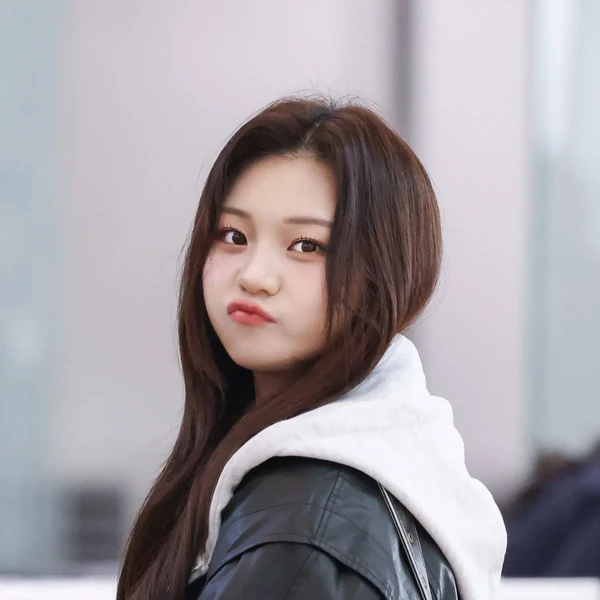 Today's Most Loved VIVIZ