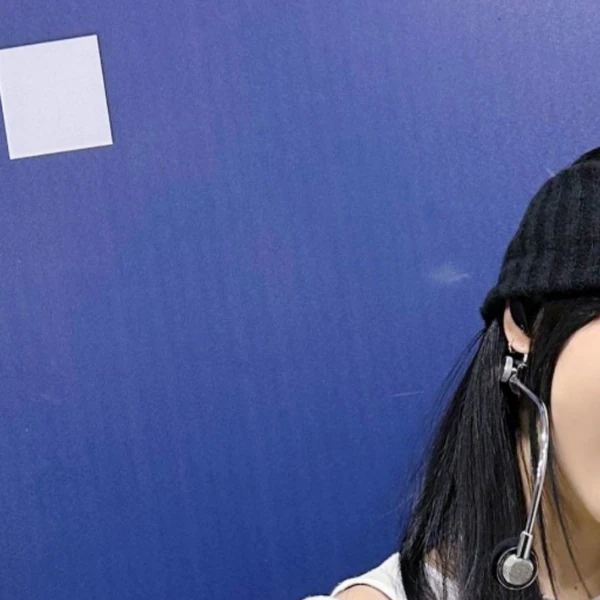 오늘 가장 사랑받은 문별 (마마무)의 모습