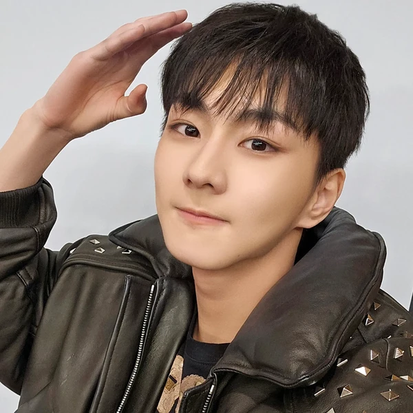 Foto Populer Penuh Cinta untuk ENHYPEN