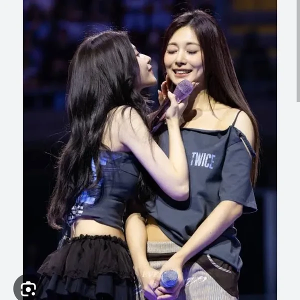 Momen Terbaik Tzuyu (TWICE) Pilihan Penggemar