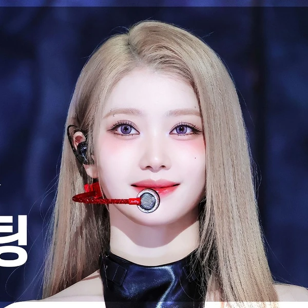 充满粉丝爱意的小婷 (Kep1er)人气照片