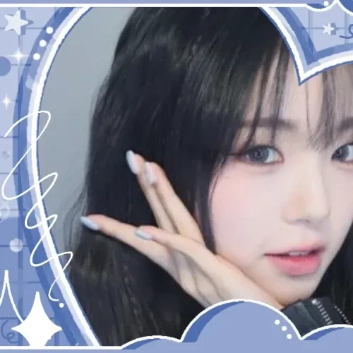 Top Photo Full of Kim Chaewon (tripleS) Love