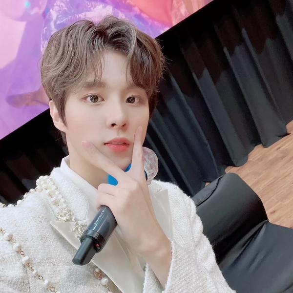 팬들이 뽑은 김우석 최고의 순간