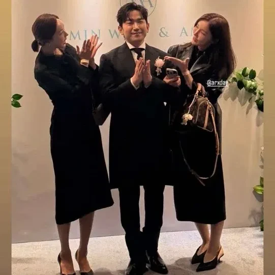 Top Photo Full of Lee Minwoo (SHINHWA) Love