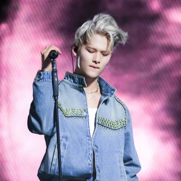 Momen bersinar NI-KI (ENHYPEN) yang dibuat oleh fandom