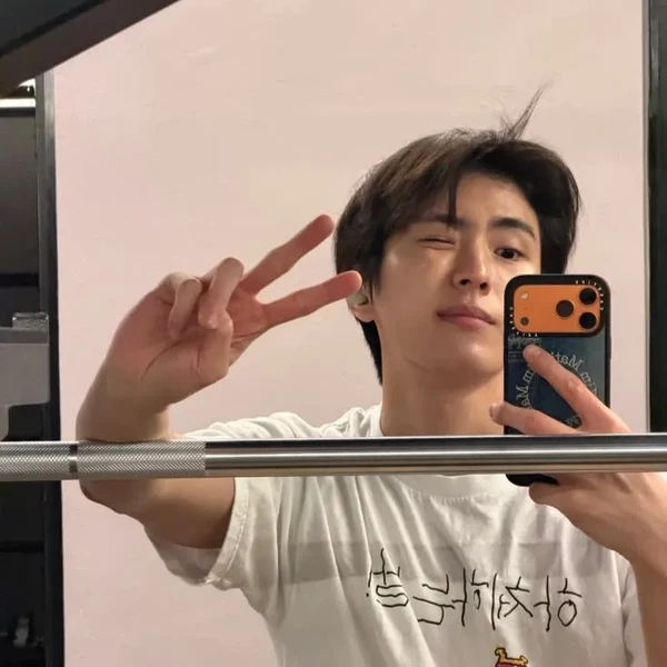 充满粉丝爱意的龙熙 (CIX)人气照片