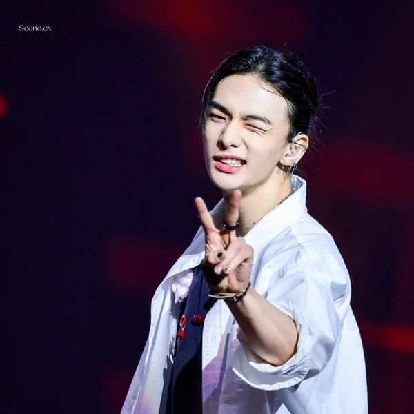 Top Photo Full of Hyunjin (Stray Kids) Love