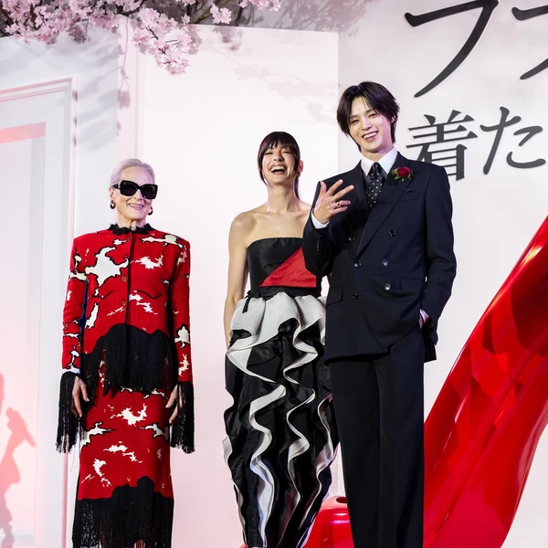 Signature photo of K (&TEAM) capturing their charm