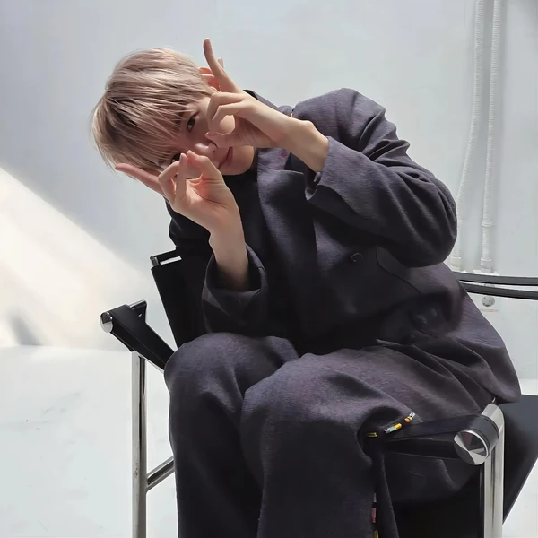 백현 (EXO) 팬심 가득한 인기 사진