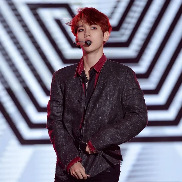 Foto Populer Penuh Cinta untuk Baekhyun (EXO)