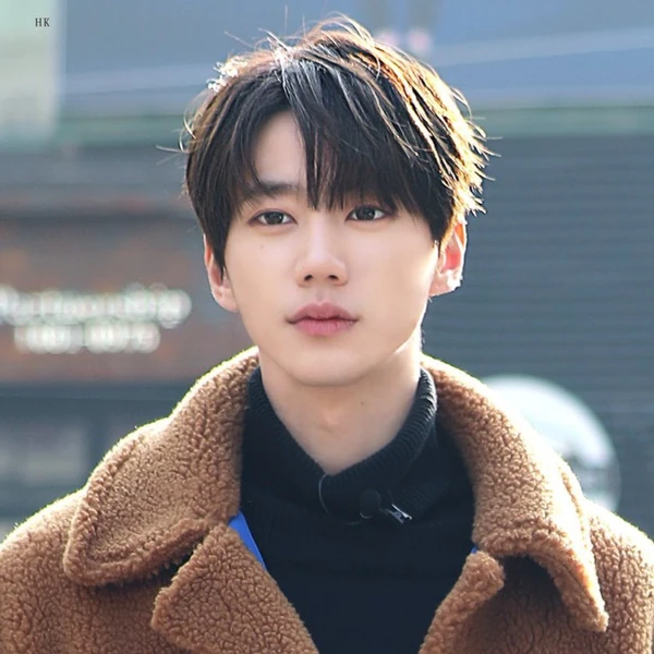 Top Photo Full of Lee Junyoung Love