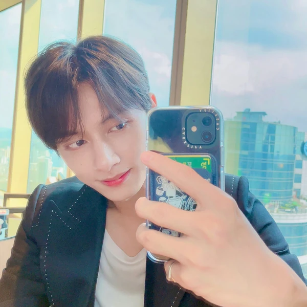 Top Photo Full of SEVENTEEN Love