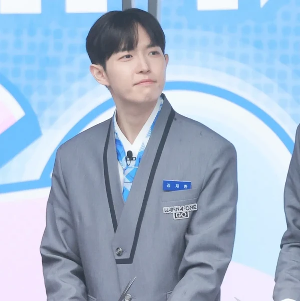 充滿粉絲愛意的金在奐人氣照片