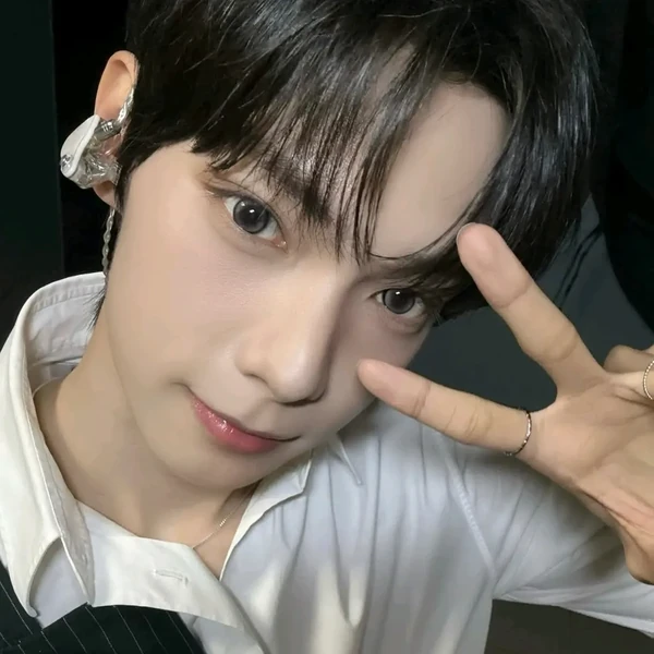 Top Photo Full of Chuei Liyu Love