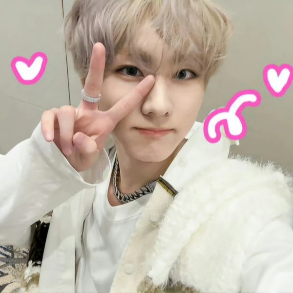 Today's Most Loved Jungwon (ENHYPEN)