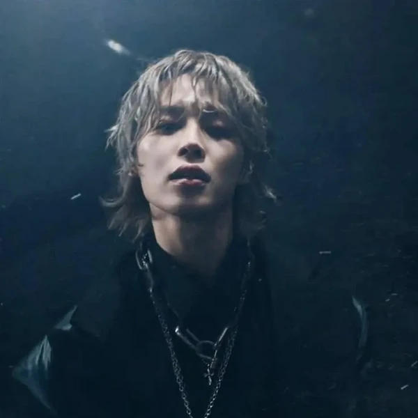 充滿粉絲愛意的智旻 (防彈少年團)人氣照片