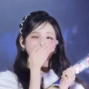 Top Photo Full of Seowon (UNIS) Love