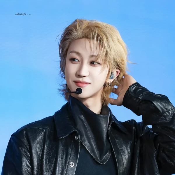 Top Photo Full of The 8 (SEVENTEEN) Love