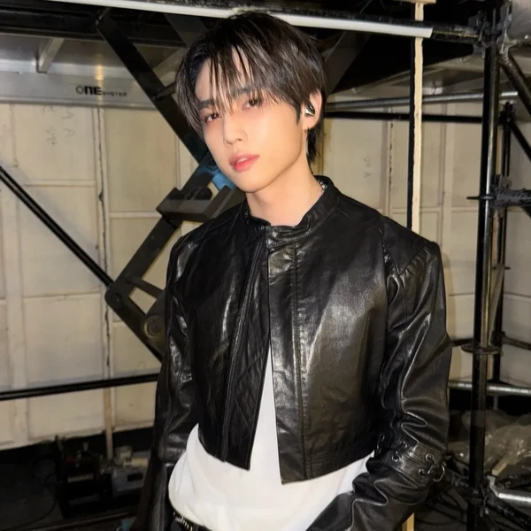 Top Photo Full of Sunwoo (THE BOYZ) Love