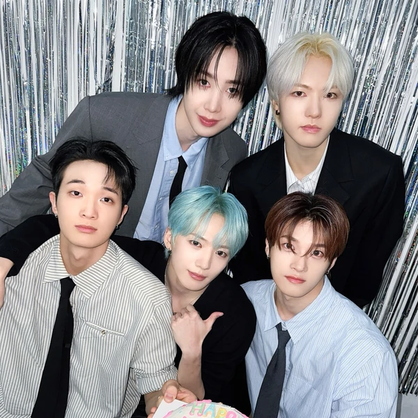 Signature photo of Minjae (Xikers) capturing their charm