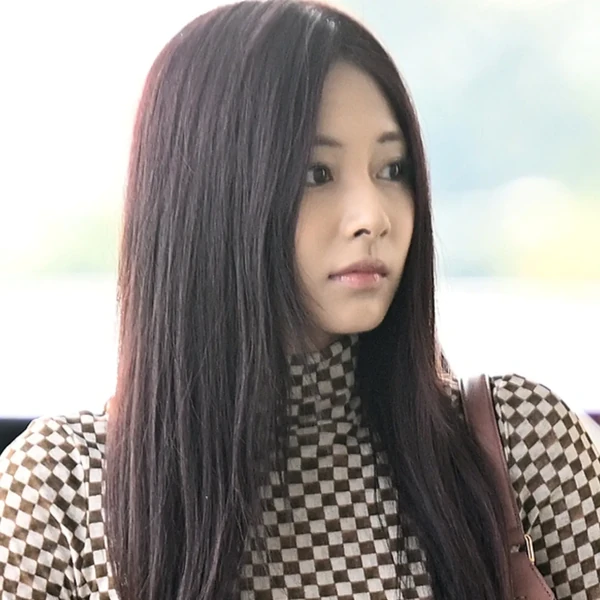 Foto Populer Penuh Cinta untuk Tzuyu (TWICE)