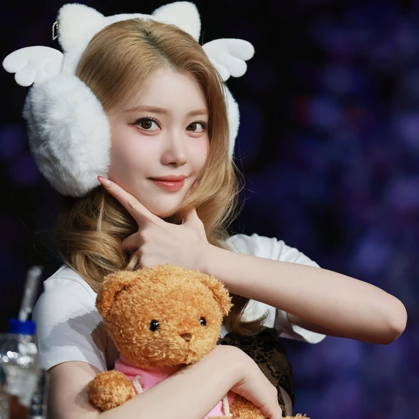 今日最受喜愛的小婷 (Kep1er)