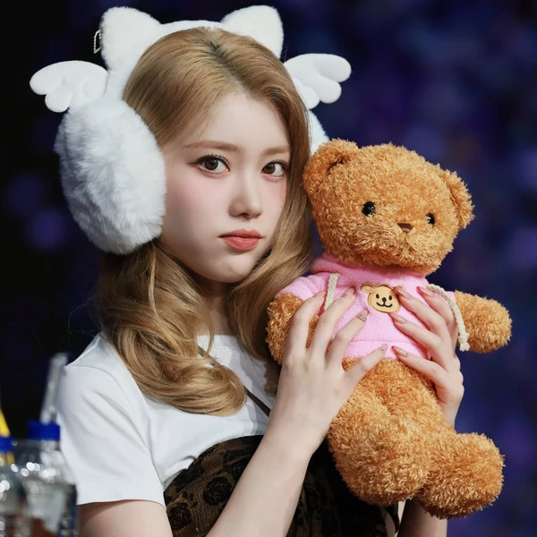 充滿粉絲愛意的小婷 (Kep1er)人氣照片