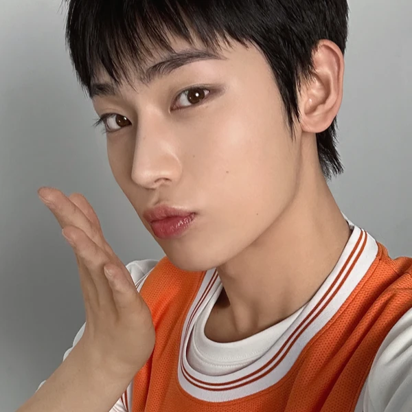 선우 (ENHYPEN) 팬심 가득한 인기 사진