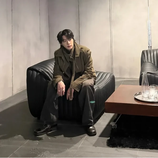 Momen Terbaik Jin (BTS) Pilihan Penggemar