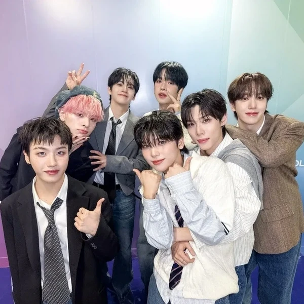 Signature photo of n.SSign capturing their charm