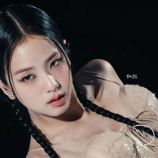 Foto Populer Penuh Cinta untuk Jisoo (BLACKPINK)